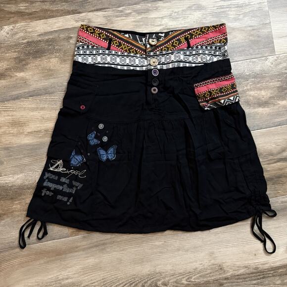 Desigual Black Embroidered Butterfly Skirt Women’s Size 38 Boho Patchwork - Picture 1 of 8